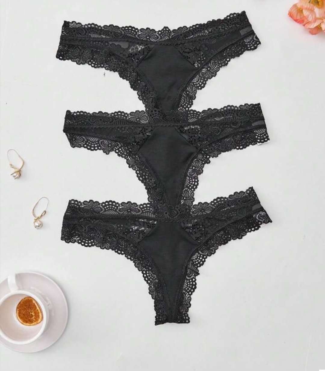 String Noir sexy