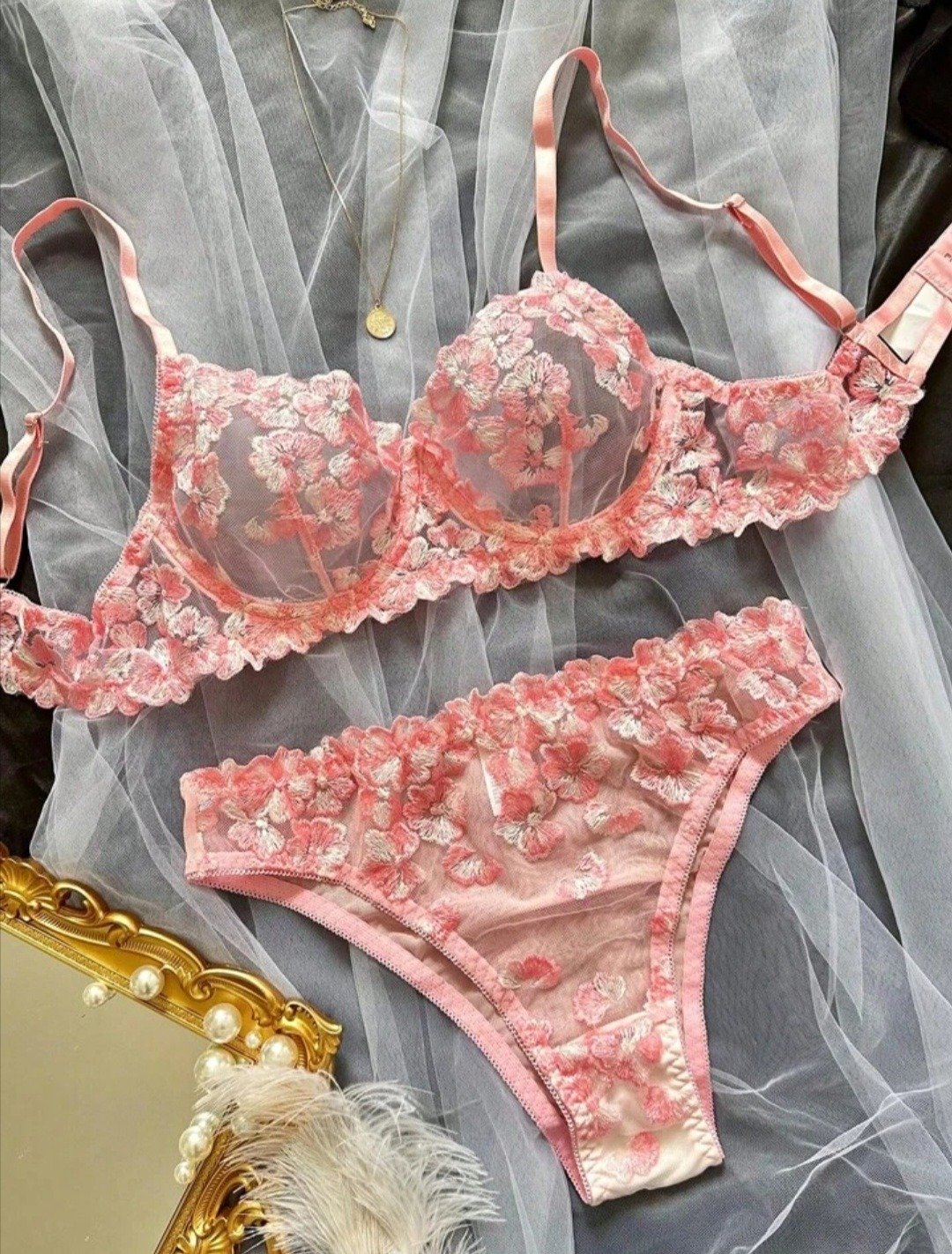 ensemble de lingerie sexy dentelle rose maroc